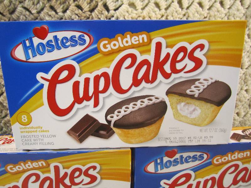 lot 226 image: 3 Boxes Hostess Golden Cup Cakes Be...
