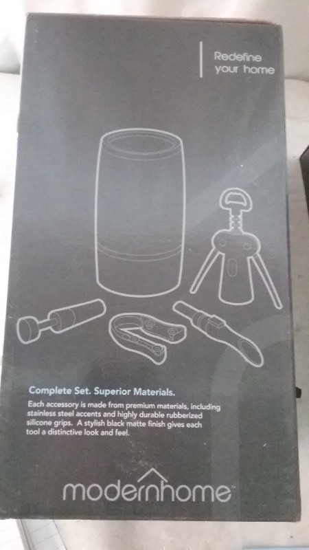 Modern Home, The complete wine accessory set
