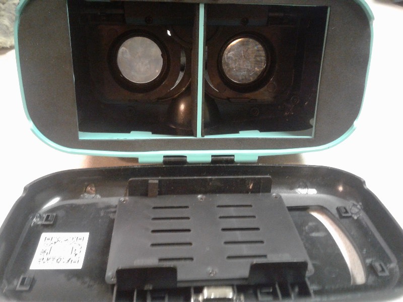 Retrax Utopia 360 Virtual Reality Headset