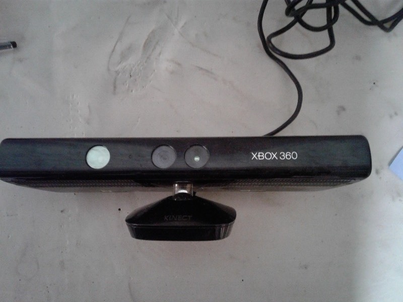 XBOX Kinect USB Plug In