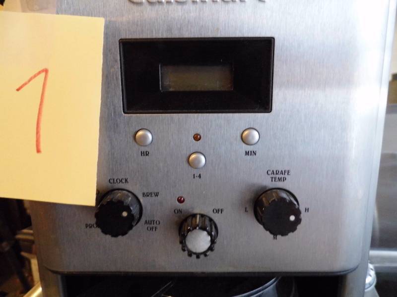 lot 7 image: Cuisinart Coffee Maker