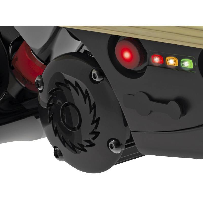 lot 1161 image: Razor Electric Longboard Skateboard