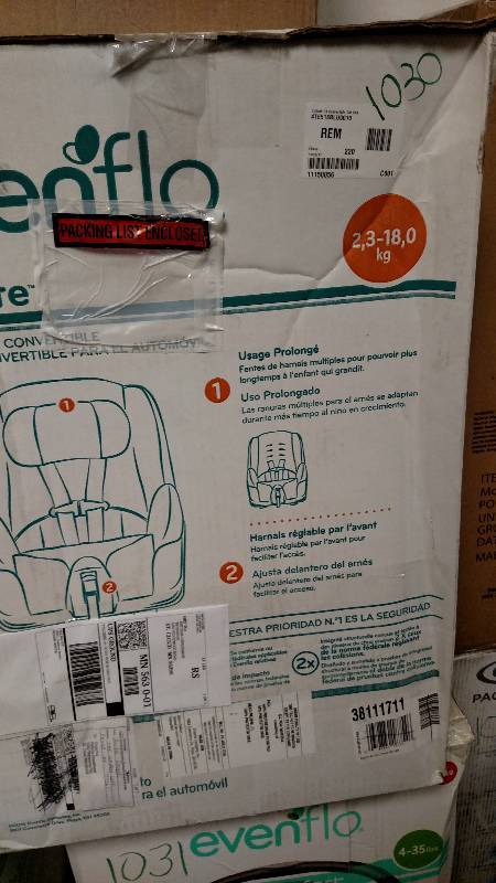 lot 1030 image: Evenflo Tribute LX Convertible Car Seat  Blue