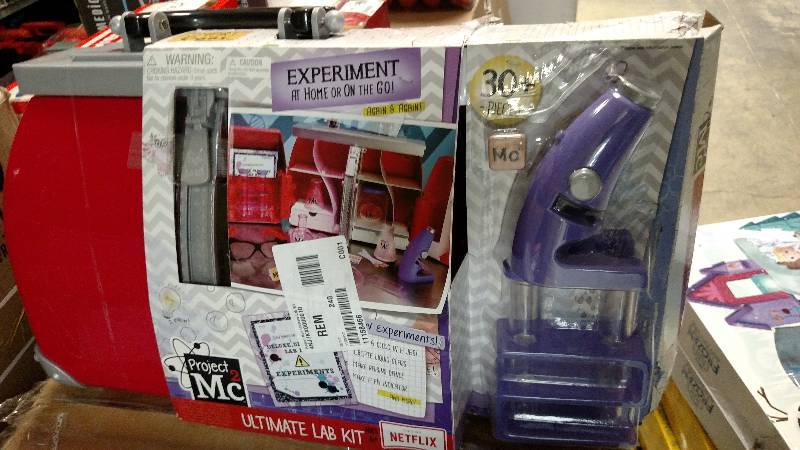 lot 1210 image: Project Mc2 McKeylas Ultimate Lab Kit