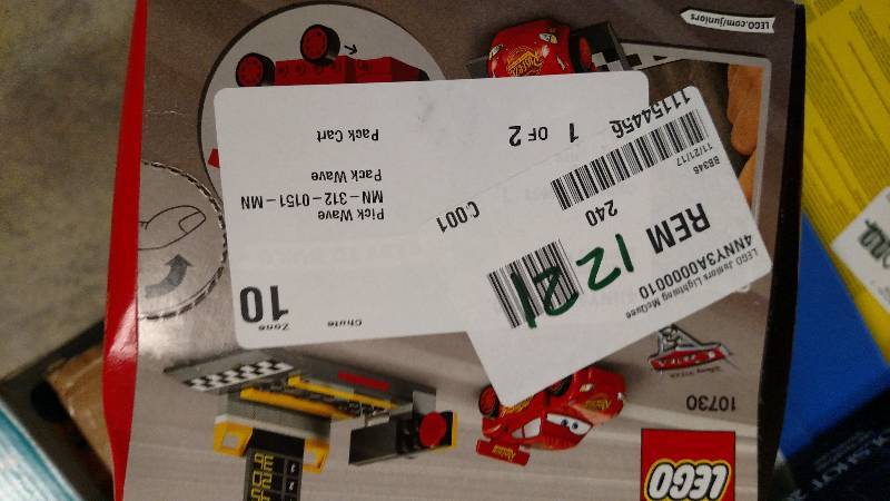 lot 1221 image: LEGO Juniors Cars 3 Lightning McQueen Speed Launcher 47-Pc. Building Set - 10730
