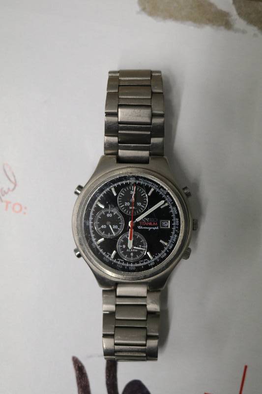 lot 16 image: Mens Seiko Watch
