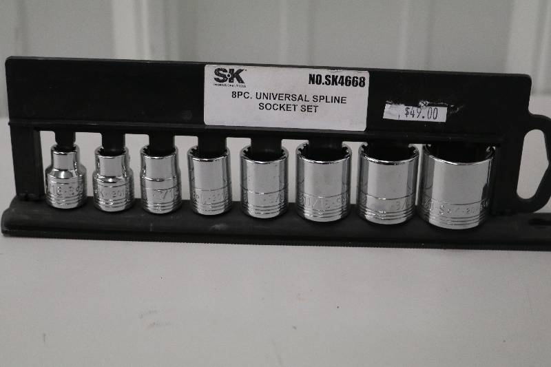 lot 26 image: Socket Set