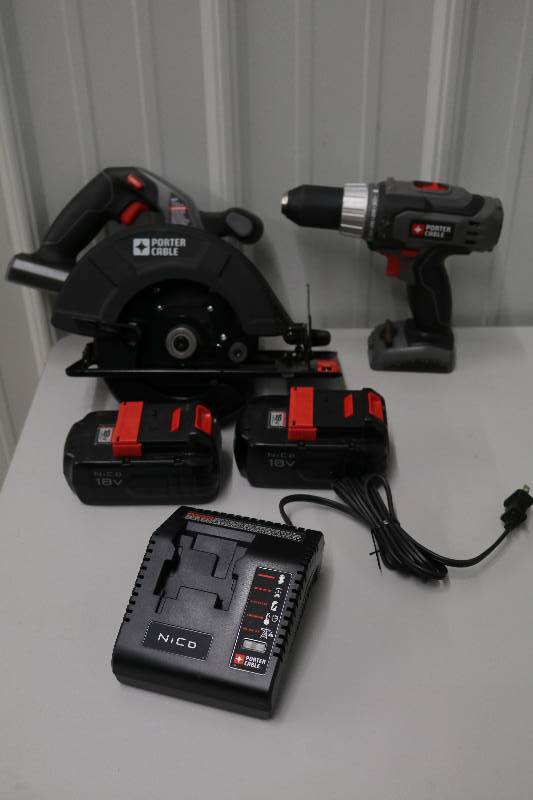 lot 27 image: Porter Cable Tool Set