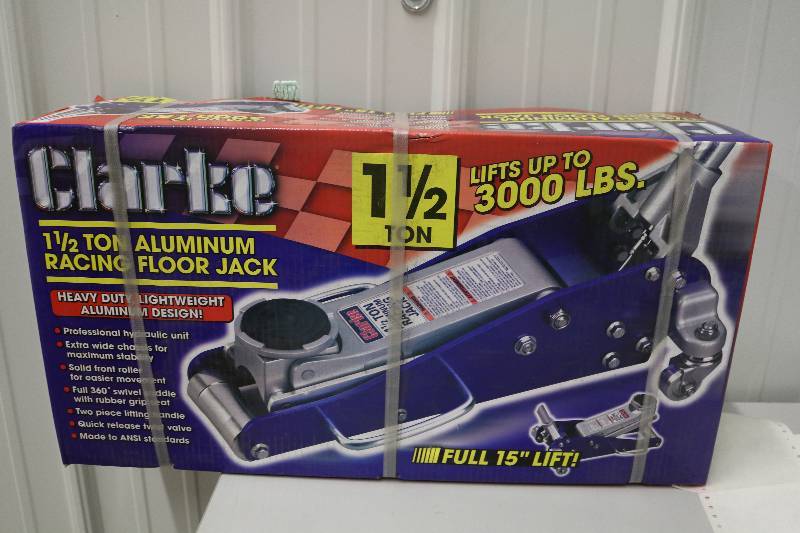 lot 48 image: Floor Jack
