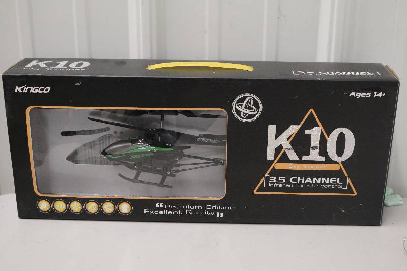 lot 50 image: RC Helicopter