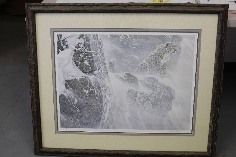 lot 183 image: Snow Leopard Print