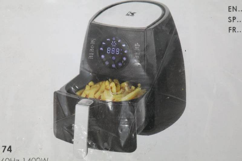 lot 202 image: Digital Smart Fryer