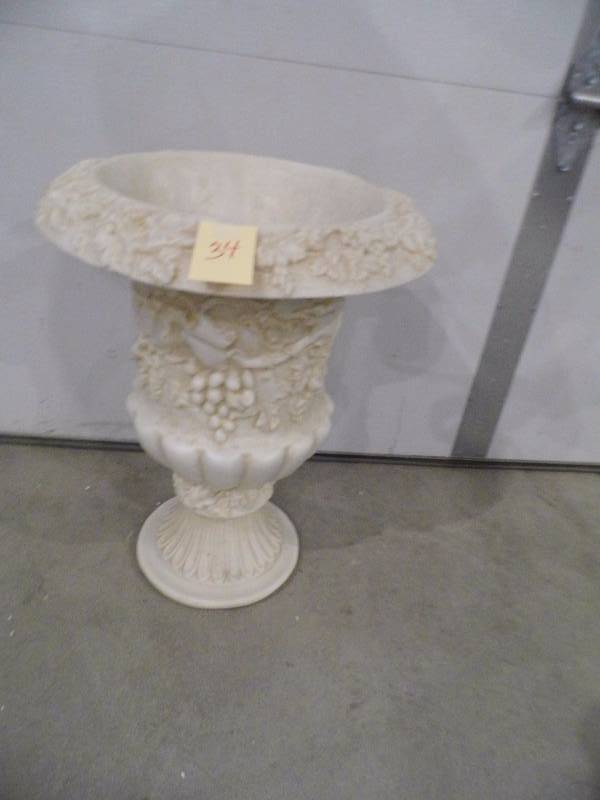 Urn