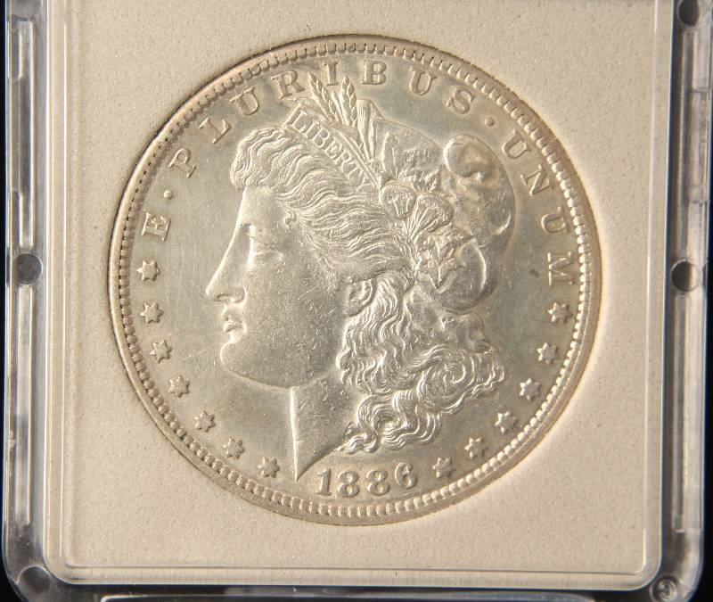 1886-S MORGAN SILVER DOLLAR MS65 NCGS