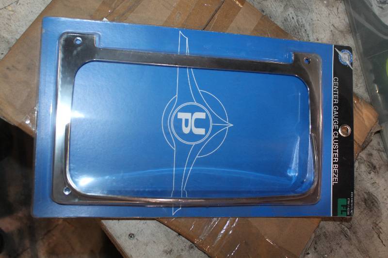 lot 72 image: United Pacific Center Gauge Cluster Bezel - Freightliner