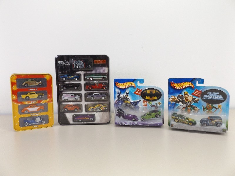 Lot of 4 NIB Hot Wheels Multi Car Sets