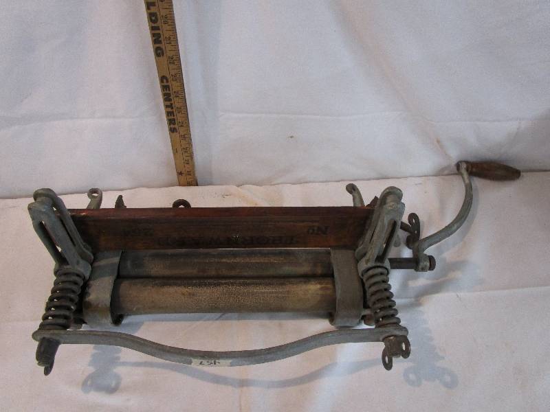 lot 28 image: Thornward Ringer