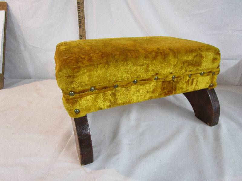 lot 50 image: Stool