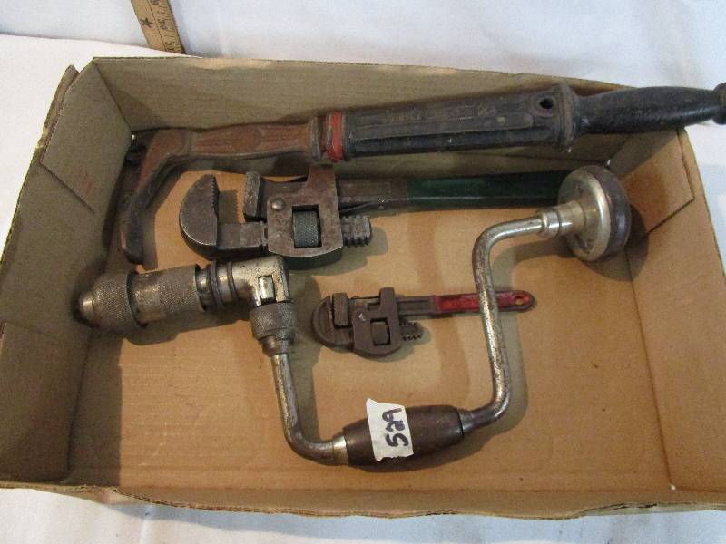 lot 68 image: Tools
