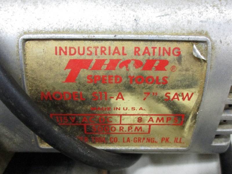 lot 96 image: Skil Saw and sander