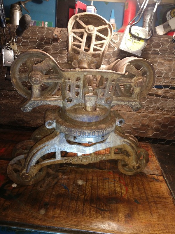 Hudson & Thurber Co. Faultless Hay Unloader