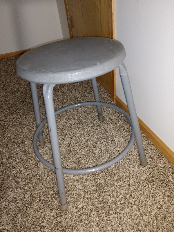 Krueger Stool