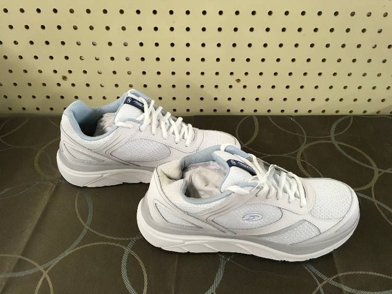 DR. SCHOLLS LIFESTYLE WOMENS SIZE 7 MSRP $69.99