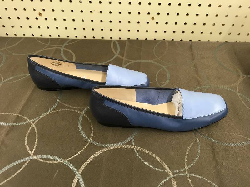 Bandolino Womens Liberty Slip Blue Multi 7.5, MSRP $24.19