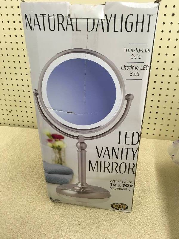 LED VANITY MIRROR