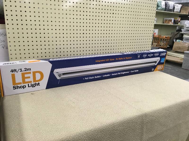 FEIT 4FT LED SHOP LIGHT