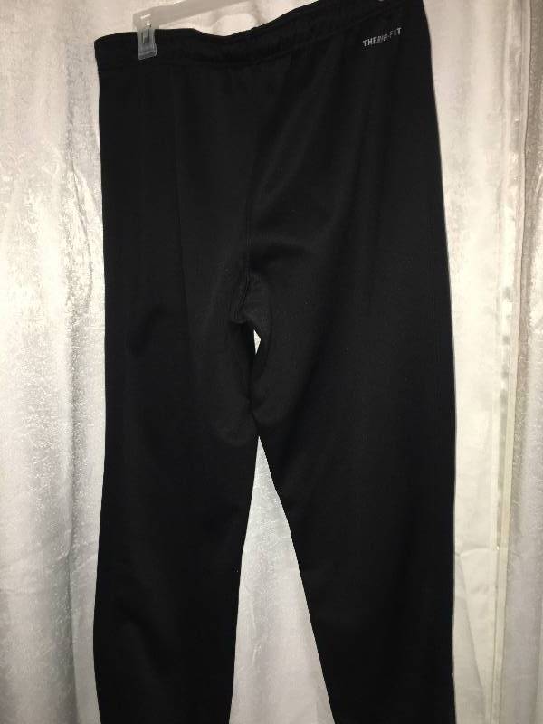 Nike Therma Fit Large Black