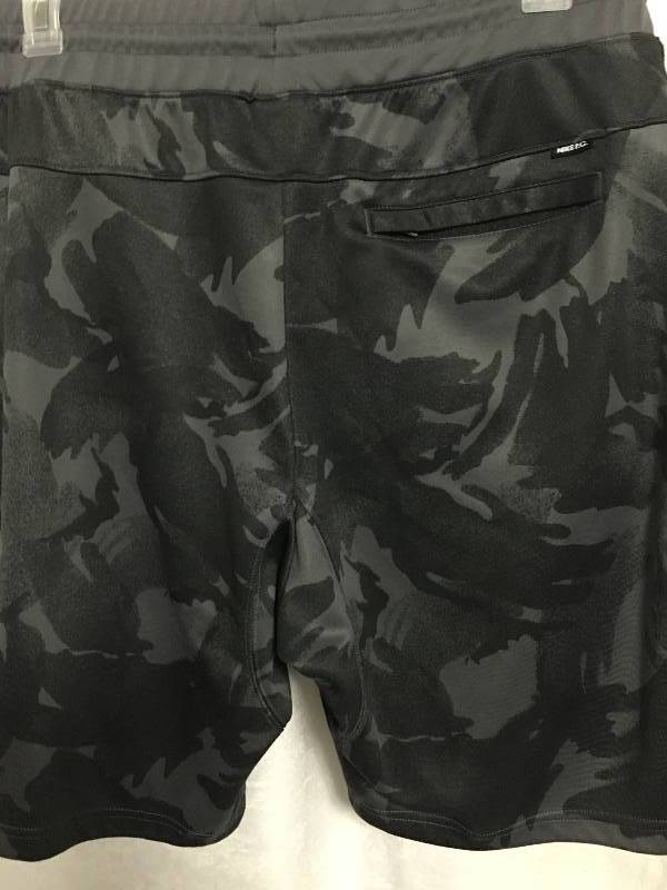 Nike Camo Short 3 XL
