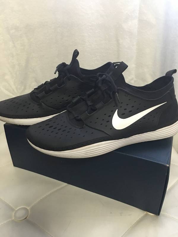 Nike Solar Soft Mens 12