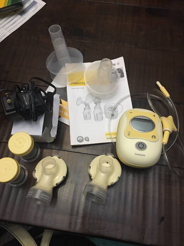 Madela Freestlye Breastpump
