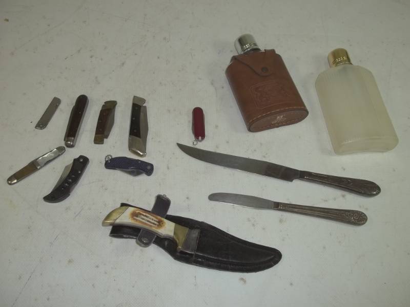 Pocket Knives, Flasks and Knifes