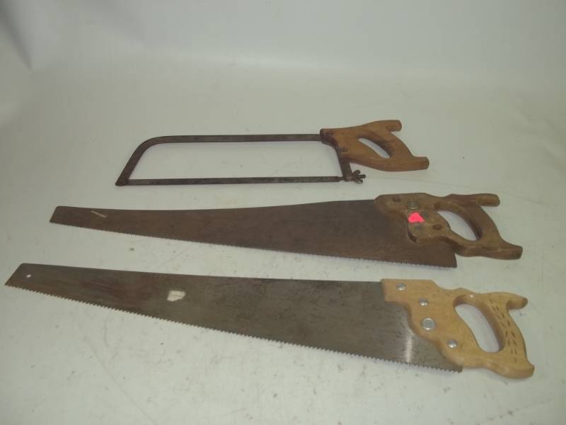 3 Hand Saws