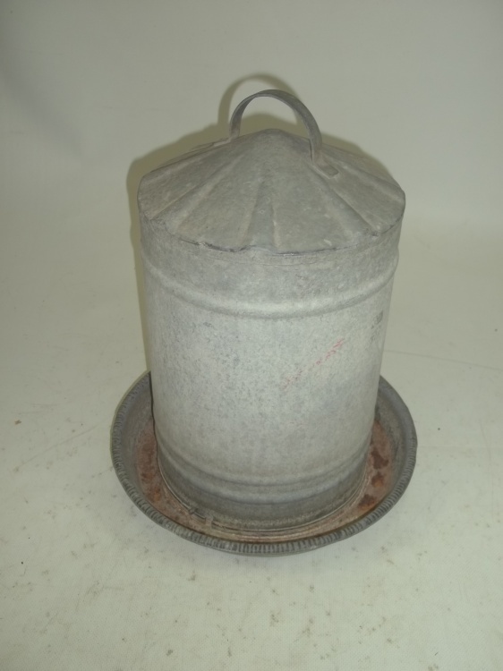 Chicken Water Dispenser
