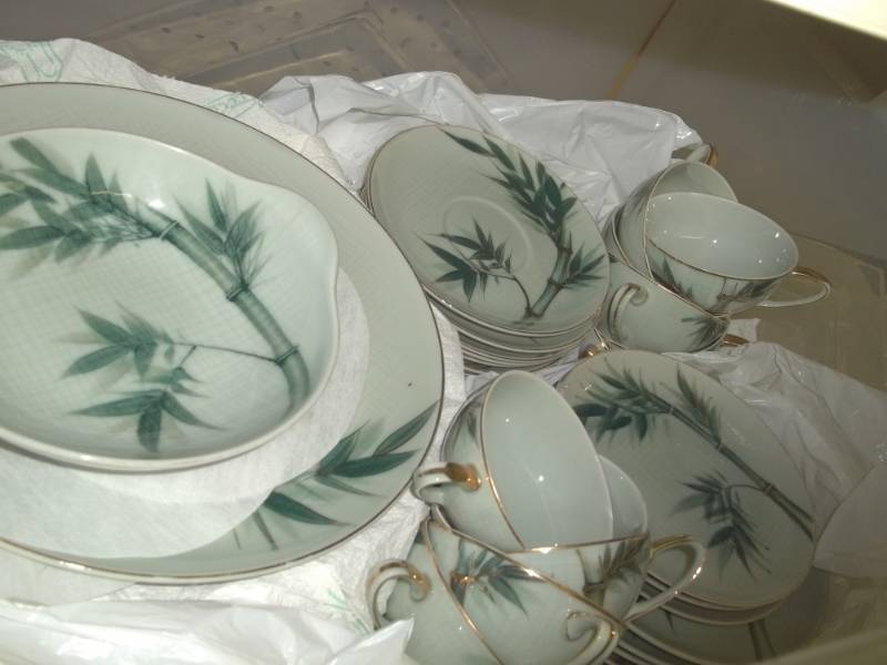 Bamboo Dishes 43 Pieces