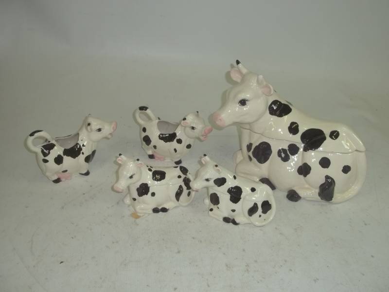 Cow Dcor