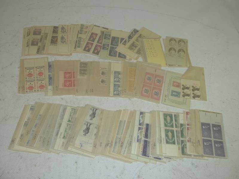 Large lot of Assorted stamps