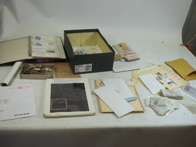 Large lot of Assorted stamps