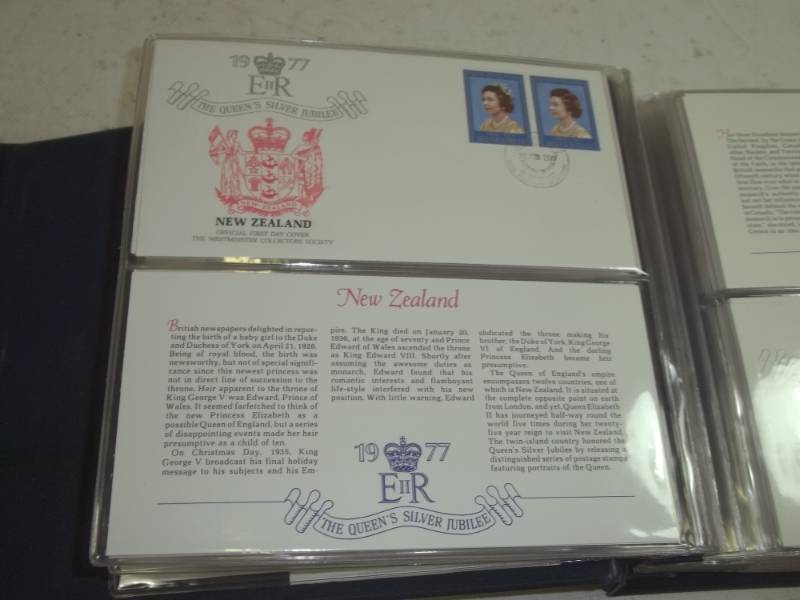 1977 Queen of the Silver Jubilee Stamp Album