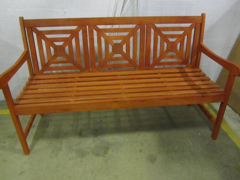 lot 47 image: Vifah Malibu 5 ft. Patio Bench