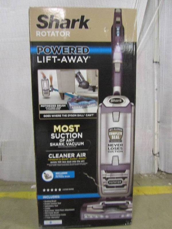 lot 59 image: Shark Rotator Powered Lift-Away Deluxe Upright Vacuum Cleaner