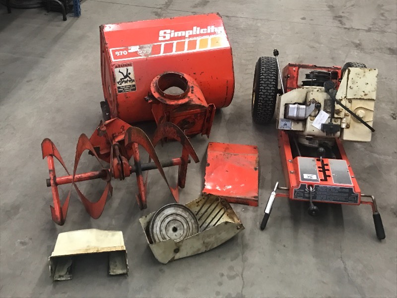 lot 45 image: Simplicity 870 Two-Stage Snowblower...