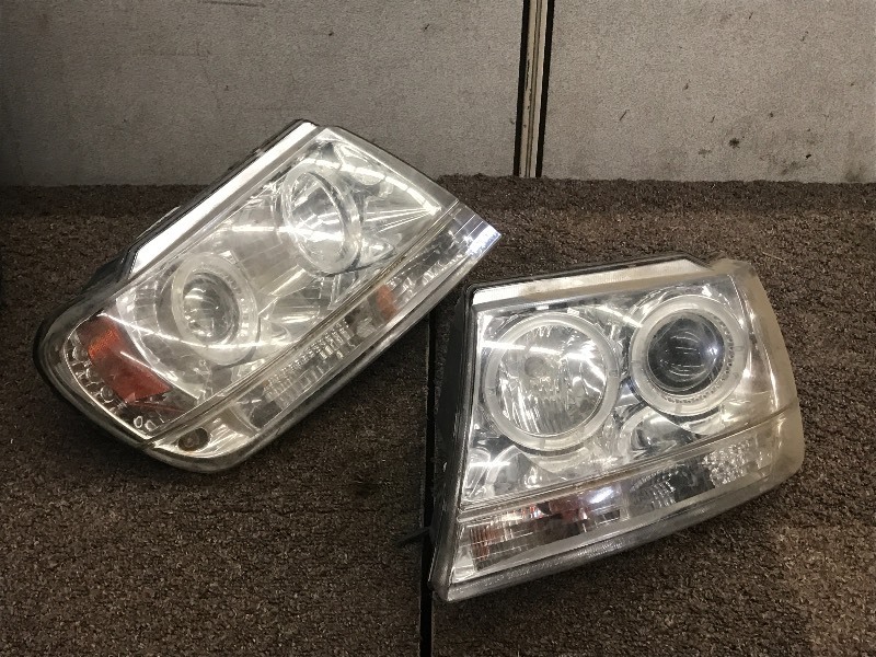 lot 78 image: Set Of (2) Unknown Truck Headlights...