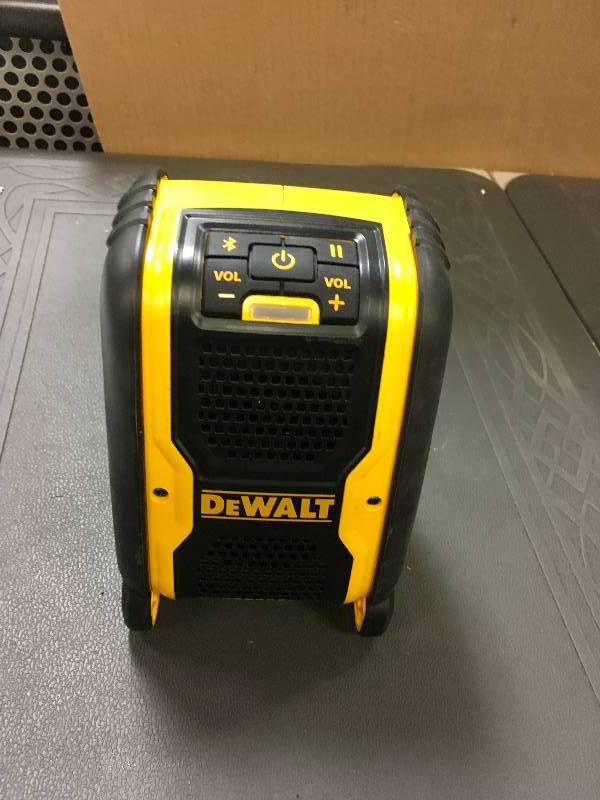 DeWalt 20 Volt Bluetooth Speaker in like new working conditions