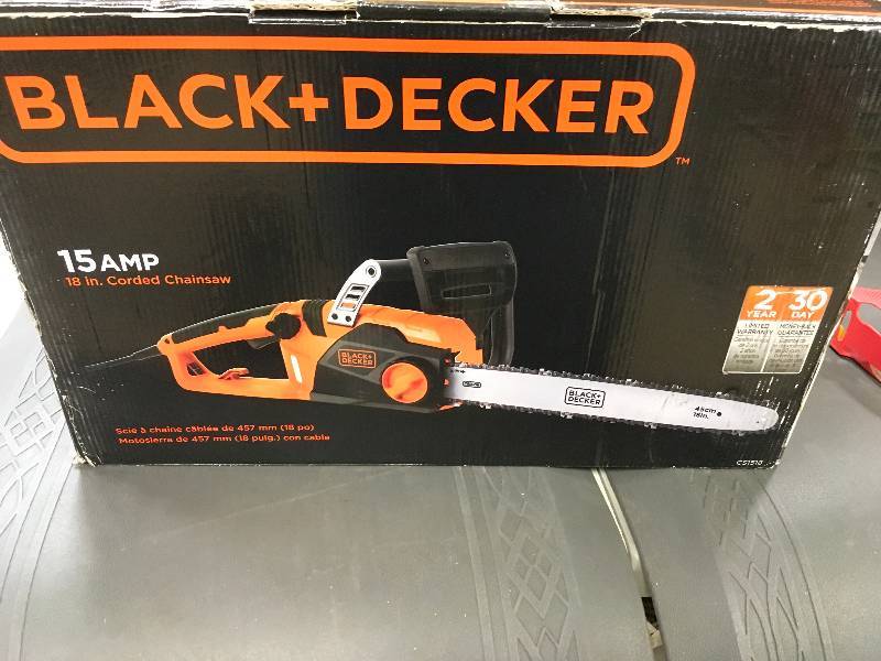 Black & Decker 15 Amp 18 in. Corded Chain Saw