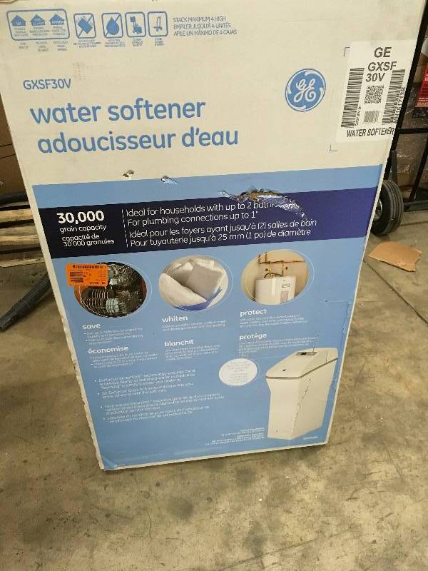lot 12 image: GE GXSF30V Water Softener 30,000 Grain  open box never used