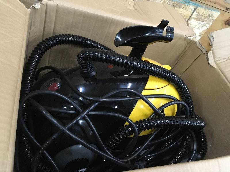 lot 61 image: McCulloch Heavy-Duty Portable Steam Cleaner open box never used